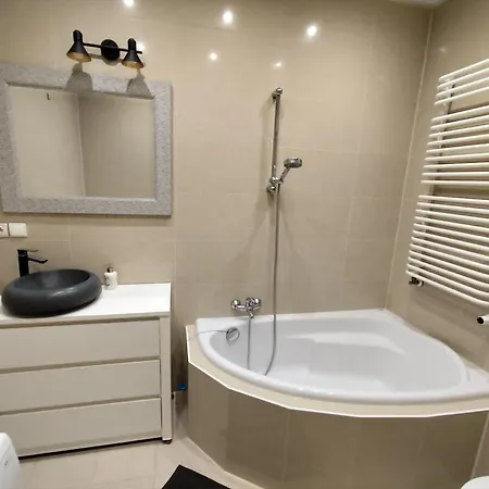 Old Town Cozy I Krowoderska 29 I 4th Floor Worth The Climb Апартаменты *